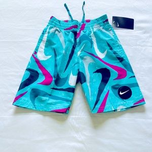 Nike big kid logo shorts 10-12yrs M new